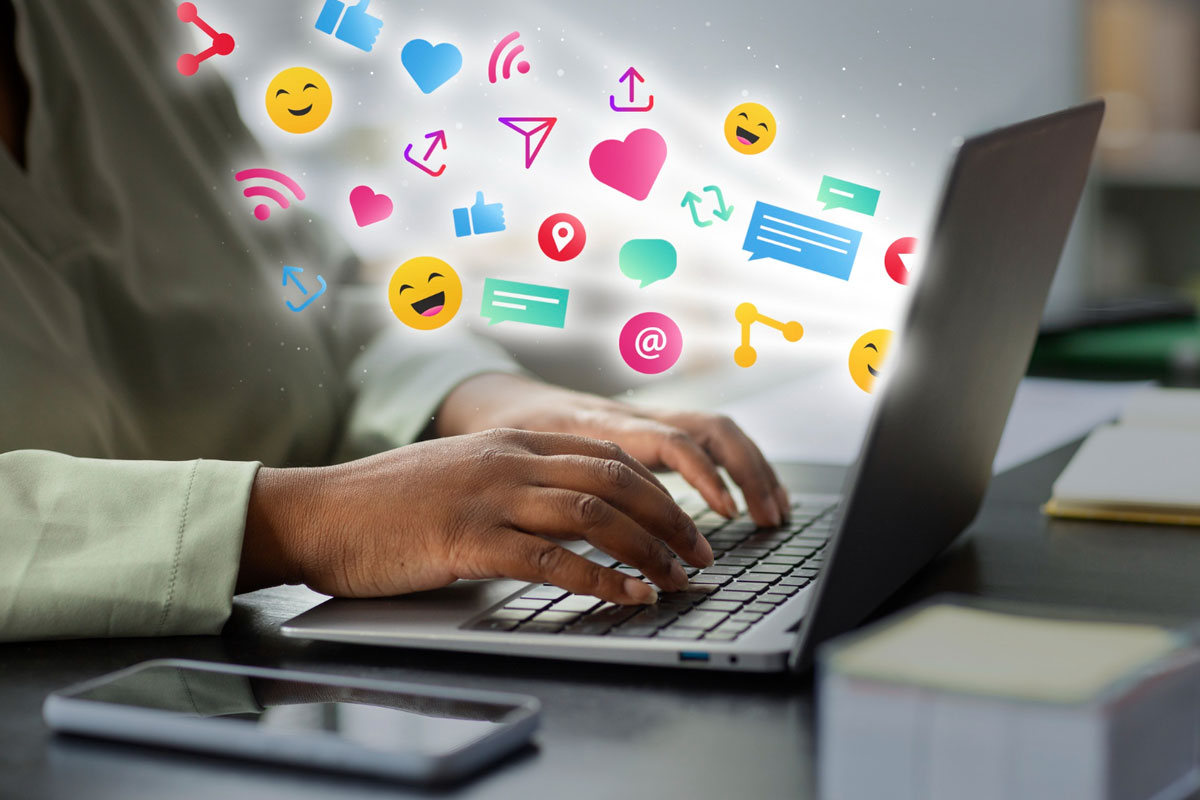 Read more about the article How a Digital Marketing Consultant Can Transform Your Business Growth